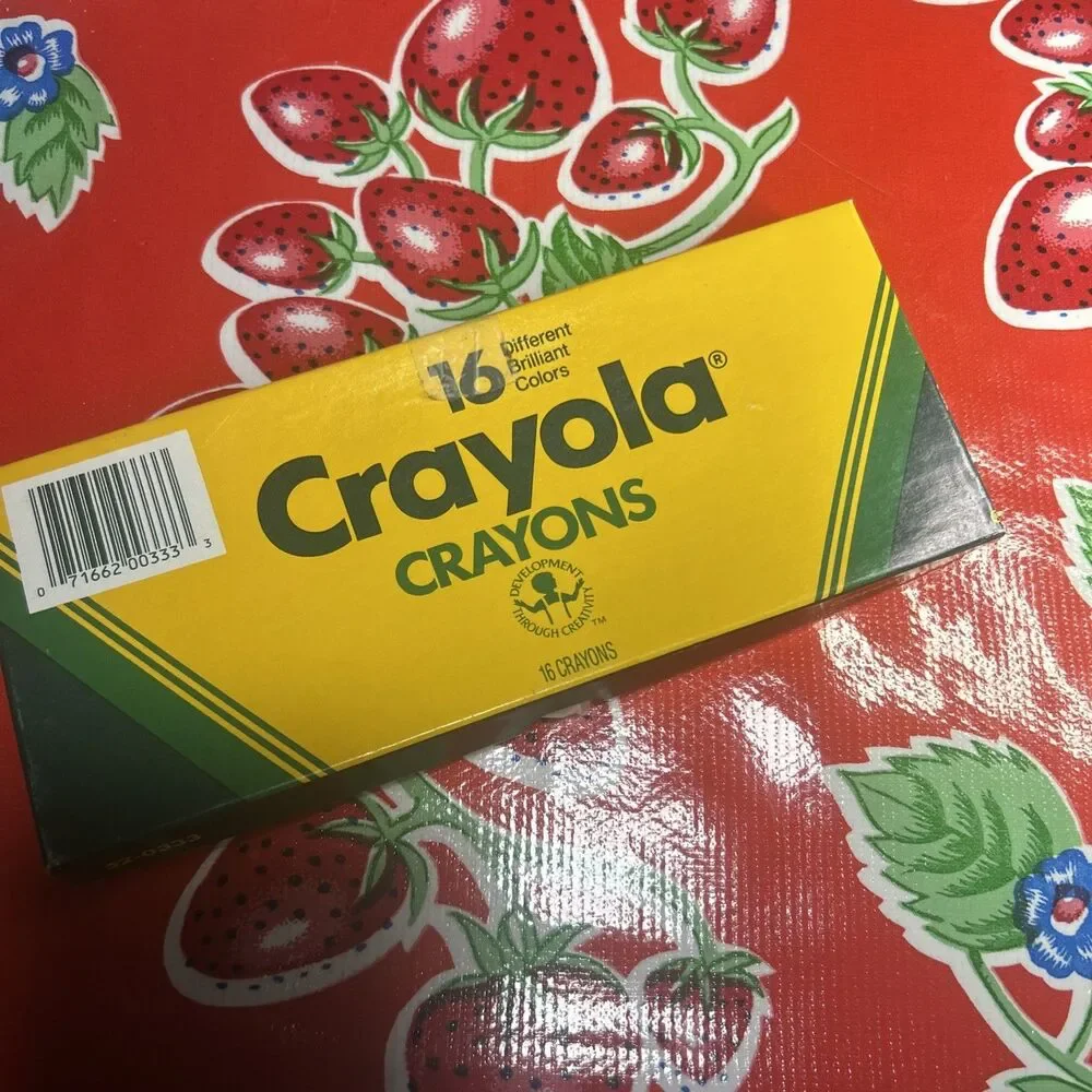 Vintage 1988 Crayola Large Crayons 16 Count Binney & Smith Flat Box